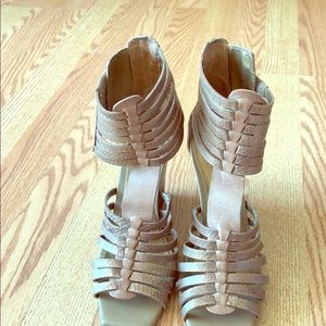 Report Wedge Sandal in Bronze